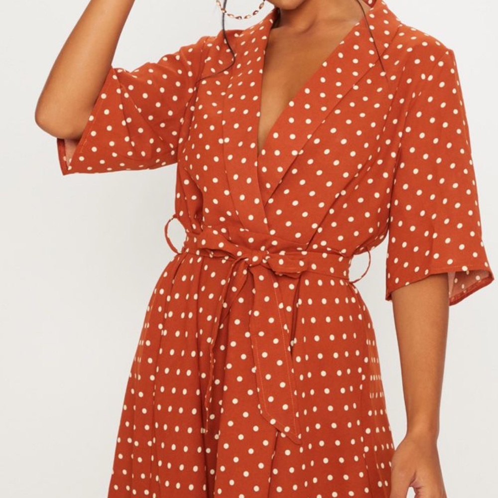 PRETTY LITTLE THING| Polka Dot Tea Dress